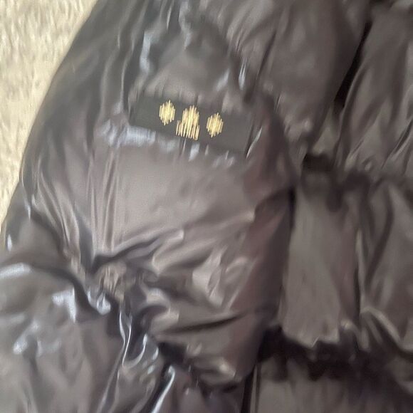 Tatras Elegant Black Puffer Jacket for Women - Picture 6 of 7